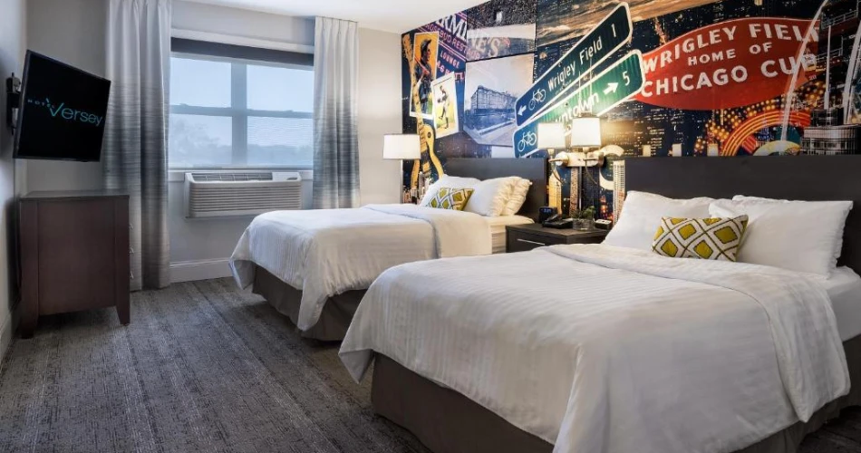 Top Hotels Around Wrigley Field, Chicago: The Best Stays for Cubs Fans and Visitors