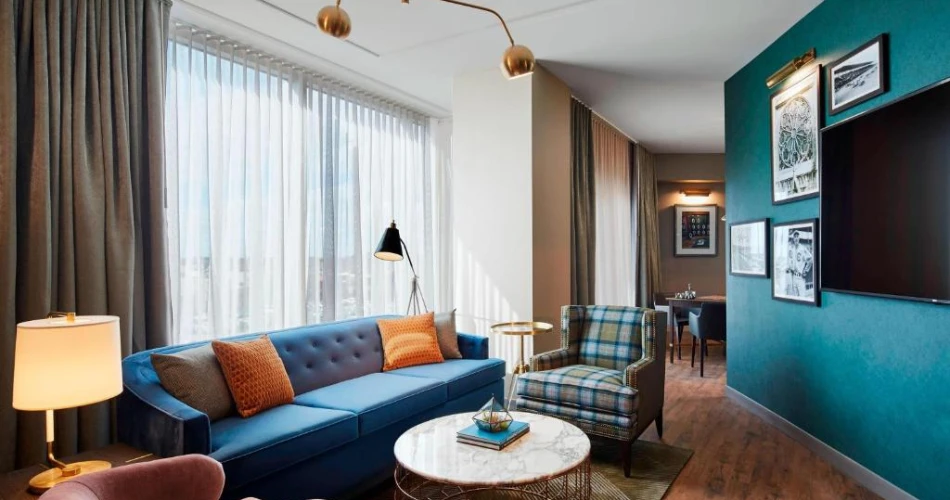 Top Best Hotels Near Wrigley Field, Chicago for an Unforgettable Stay