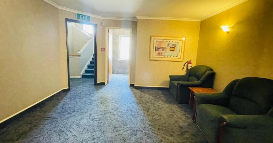 Where Comfort Meets Convenience: Top Places to Stay Near Wrigley Field
